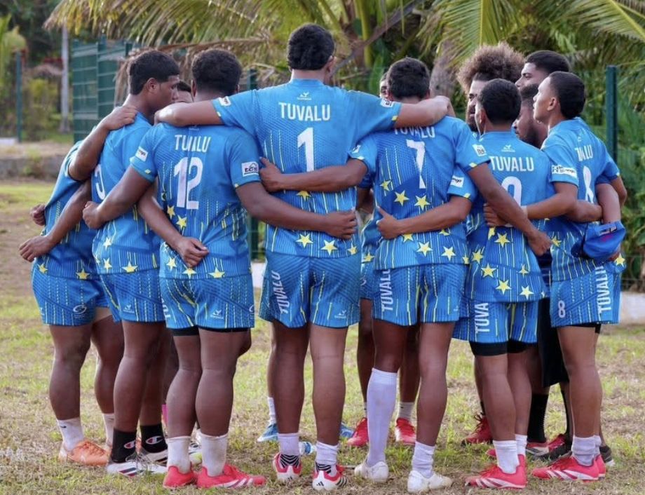 Toa Tuvalu players in a huddle